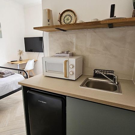 Newly Renovated Studios & Ensuite Rooms! - Camberwell London Bagian luar foto